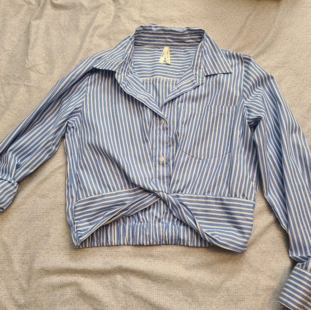 Crop blouse